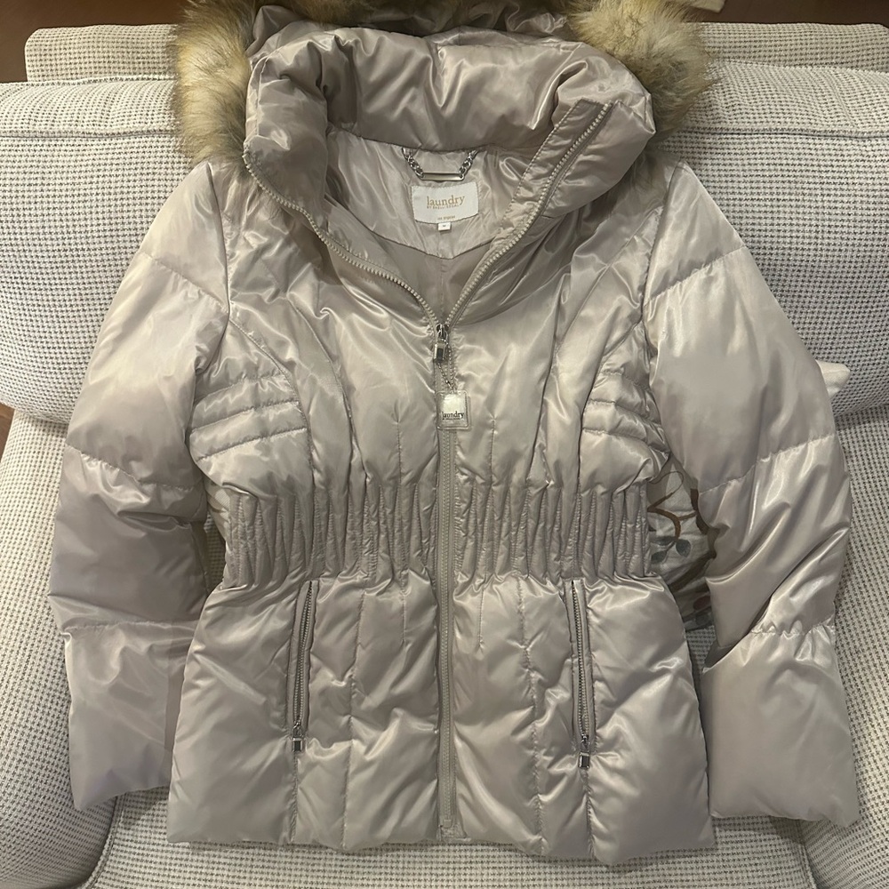 Laundry by Shelli Segal Silver Puffer Jacket